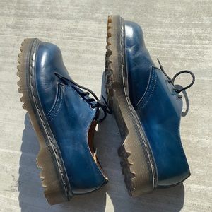 Vintage Blue Docs